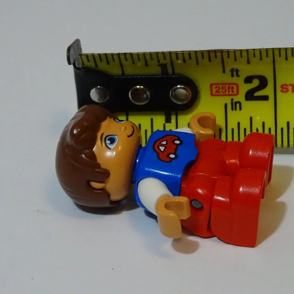 Lego Duplo Boy Mini Figure Red Pants Blue Shirt Car Graphic Number Train 10847